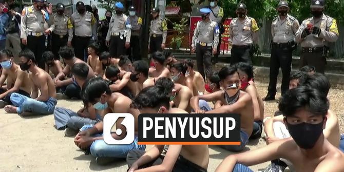 VIDEO: Diduga Penyusup Aksi Unjuk Rasa Mahasiswa, Lebih dari Seratus Pemuda Ditangkap