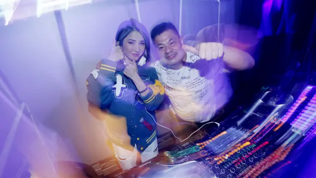 Penampilan DJ Diana Dee di Soft Opening Hotel Grand Asia, baru-baru ini