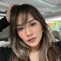 Mulai dari Raisa Andriana, Syifa Hadju, Dian Sastrowardoyo, dan Anya Geraldine, berikut selengkapnya. [@raisa6690].