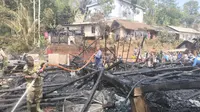 Kebakaran Hebat Melalap Kampung Adat Sirnaresmi Sukabumi