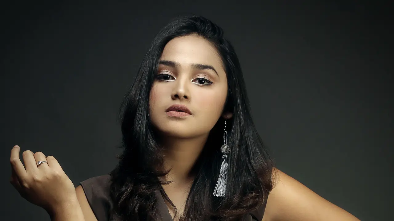[Bintang] Syifa Hadju B2