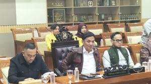 Komisi III DPR Desak Kejagung Bentuk Tim Independen Usut Kasus Febrie Adriansyah