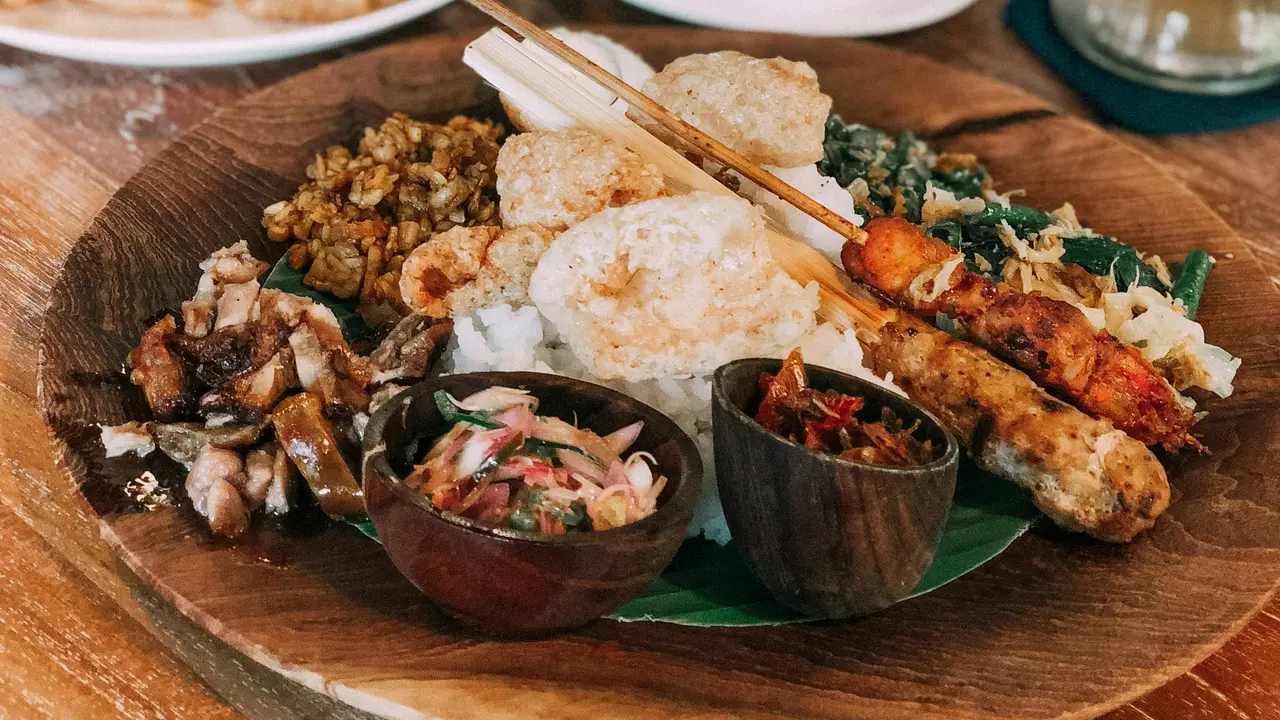 Ilustrasi Kuliner Bali