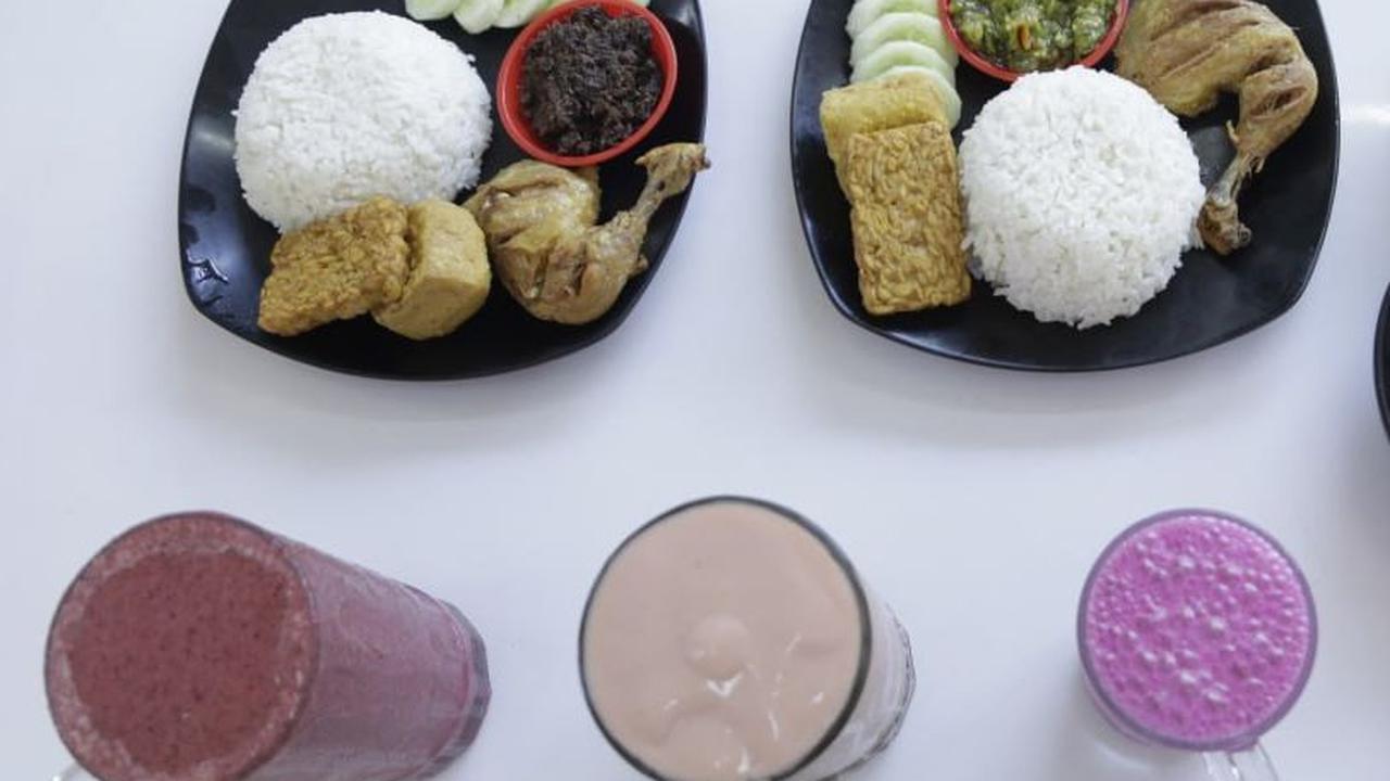Sajikan Makanan Ringan dan Berat