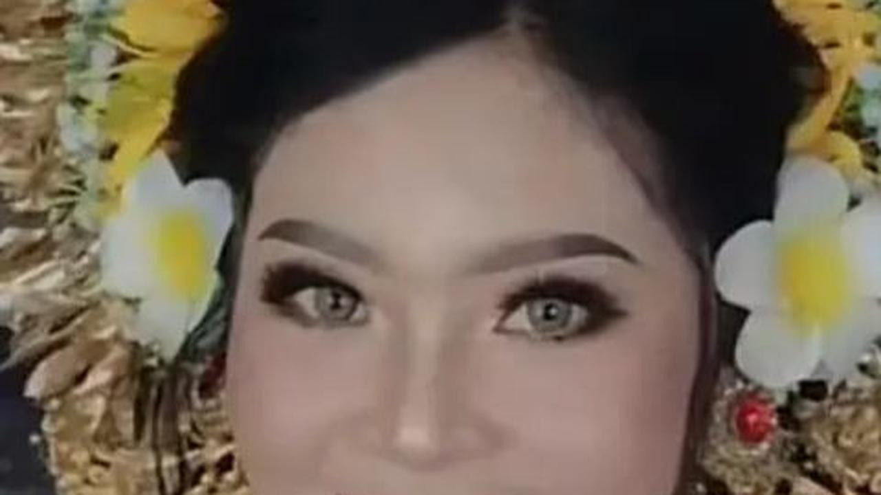 Sosok Viday, Gadis Mualaf