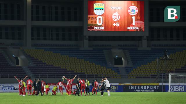 Foto: Persija Jakarta Patahkan Tren Kemenangan Persib Bandung di BRI Liga 1