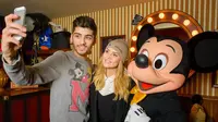Manajer Khawatir Lihat Sikap Zayn Malik Terhadap Perrie Edwards