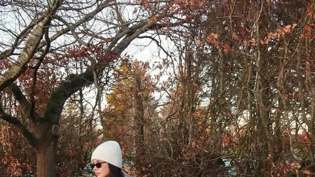 Potret Bumil Stylish Alyssa Daguise Jadi Madam Chanel Saat Liburan di London