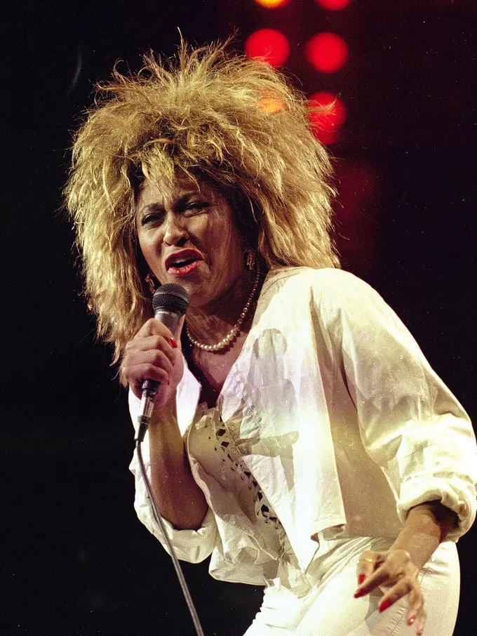 Tina Turner pada 1985. (AP Photo/Ray Stubblebine, File)