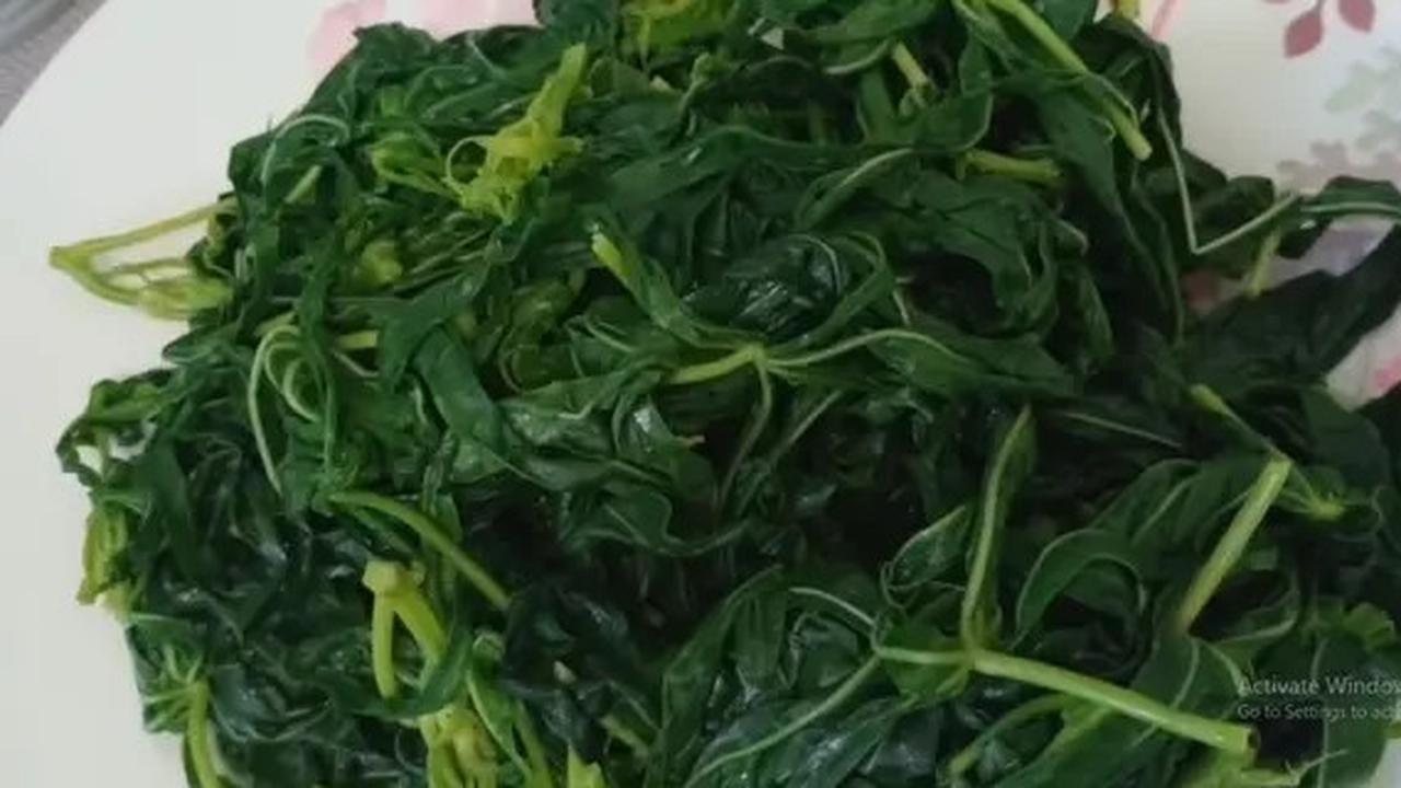 Cara Merebus Daun Singkong Selama 7 Menit agar Cepat Empuk dan Tetap Berwarna Hijau