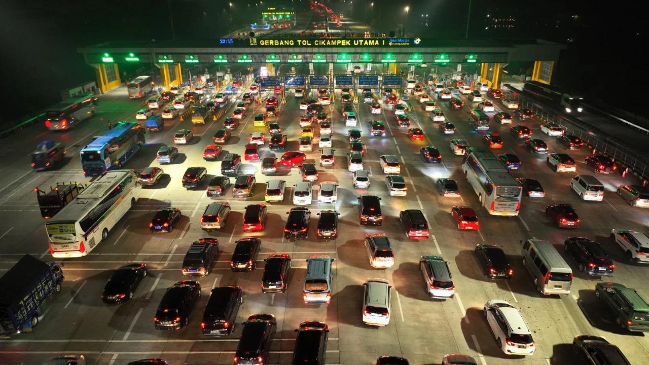 One Way Arah Surabaya Diperpanjang Hingga KM 459 Tol Semarang-Solo