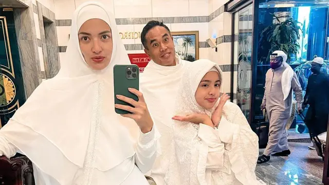 Mikhayla Bakrie, anak Nia Ramadhani.