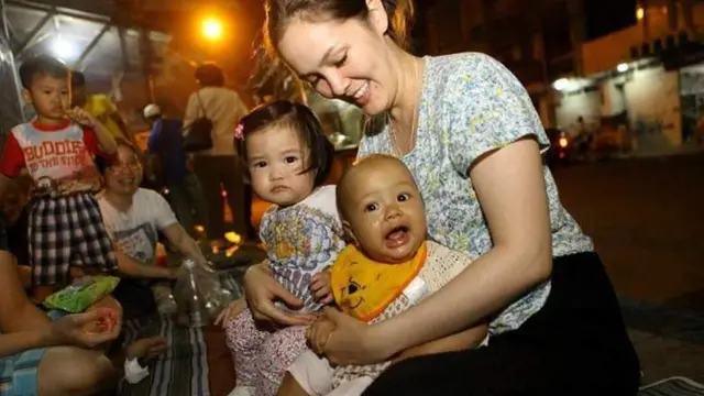 [Bintang] Cathy Sharon