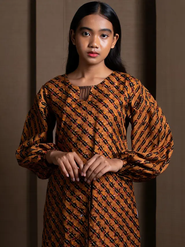 Batik Klasik Modern Lengan Balon