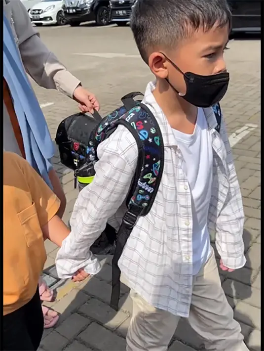 [Instagram/tya_ariestya]