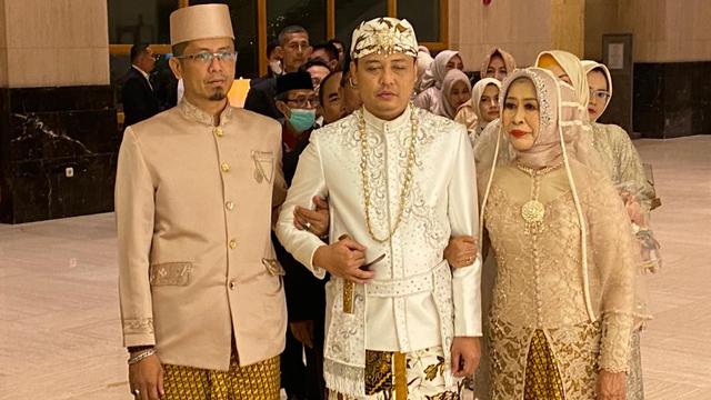 Agung Nugroho Suami Kiki Amalia