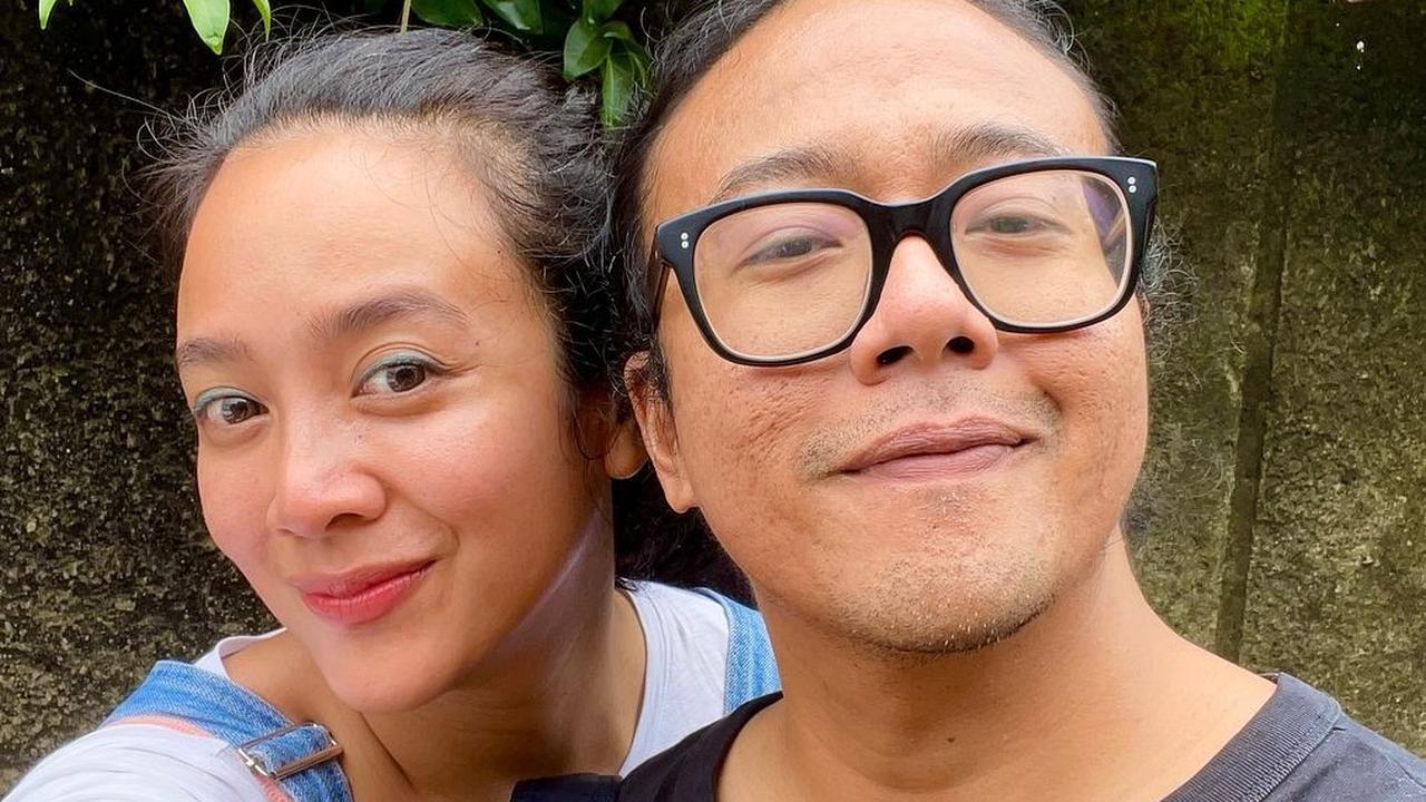 Cerita Perjuangan Cinta Dea Ananda Mantan Penyanyi Cilik dengan Ariel 'Gak Ada Signal Jadi Gue Pacaran dengan yang Lain
