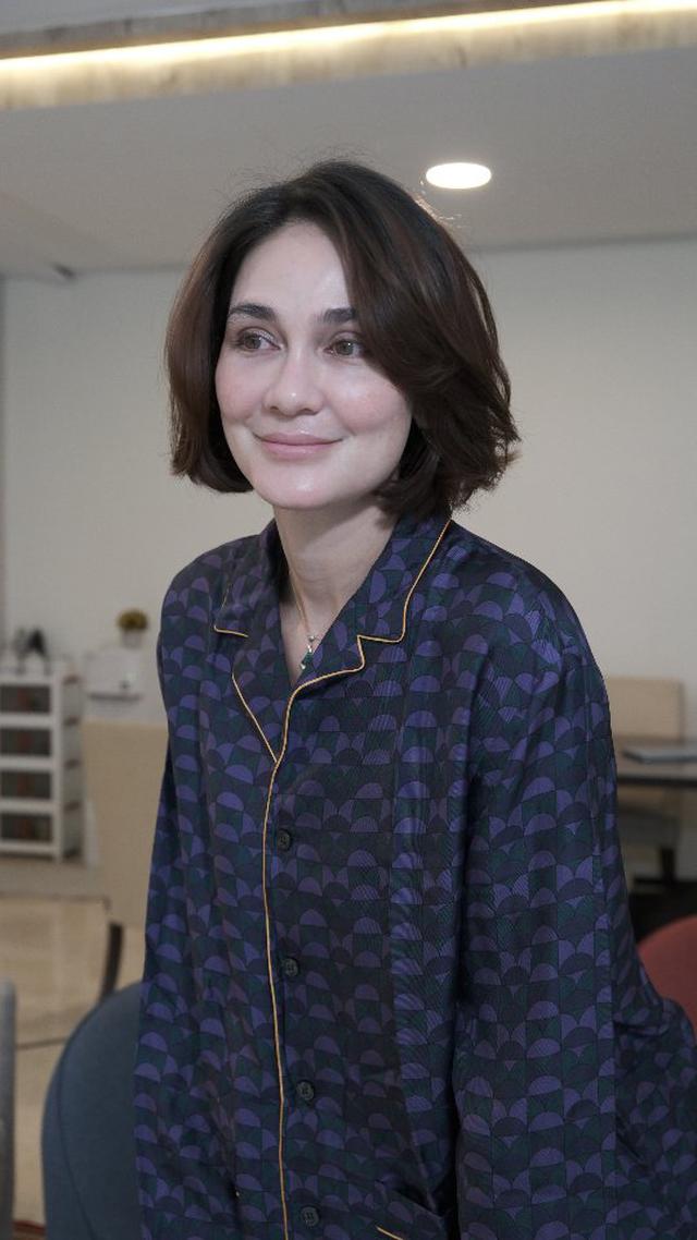 New Look 2026: Intip 6 potret Luna Maya potong rambut pendek demi 'buang sial'