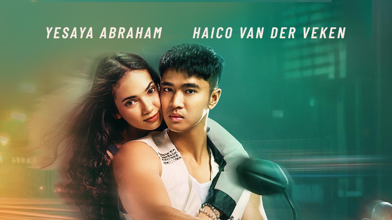 Oyoqlarni sorish, oyoq fetish jinsiy aloqasini tomosha qilish