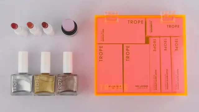 Trope Fragments 1, Kosmetik dan Eskplorasi Seni yang Menarik