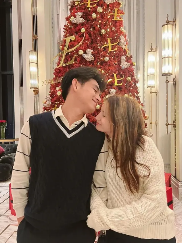 Artis Rayakan Natal 2023 Bareng Pacar