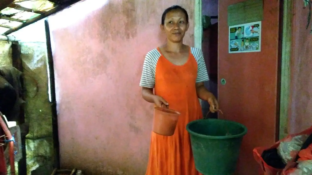 Cerita Ela Kredit Jamban karena Permintaan Sang Anak