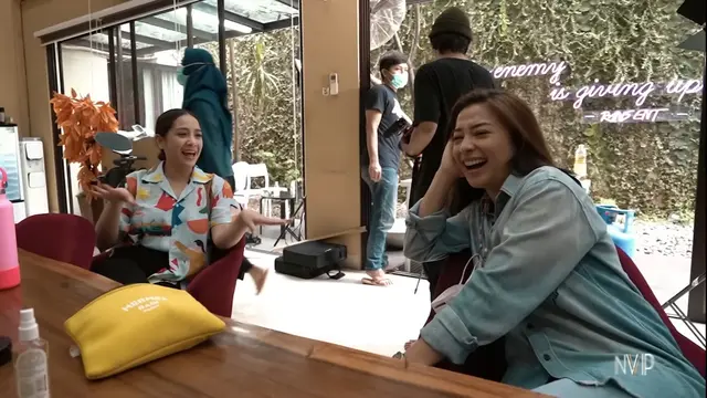 [Fimela] Nikita Willy bertemu Raffi Ahmad dan Nagita Slavina