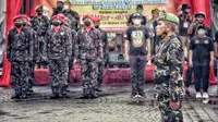 suasana pembukaan upacara  lomba gerak jalan antar OKP (Ormas Pemuda) se-Jawa Tengah yang di lakukan di halaman Kantor Wali Kota Semarang, (Foto : titoisnau)