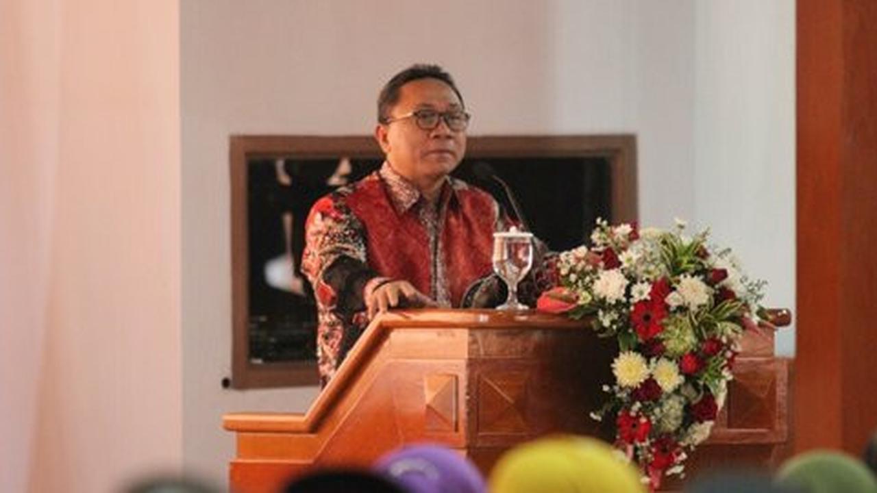 Ketua MPR Zulkifli Hasan sebut teror di Paris biadab