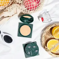 Makeup flawless sepanjang hari dengan 7 bedak padat lokal untuk kulit berminyak berikut ini. (Foto: Instagram.com/Luxcrime_Id).
