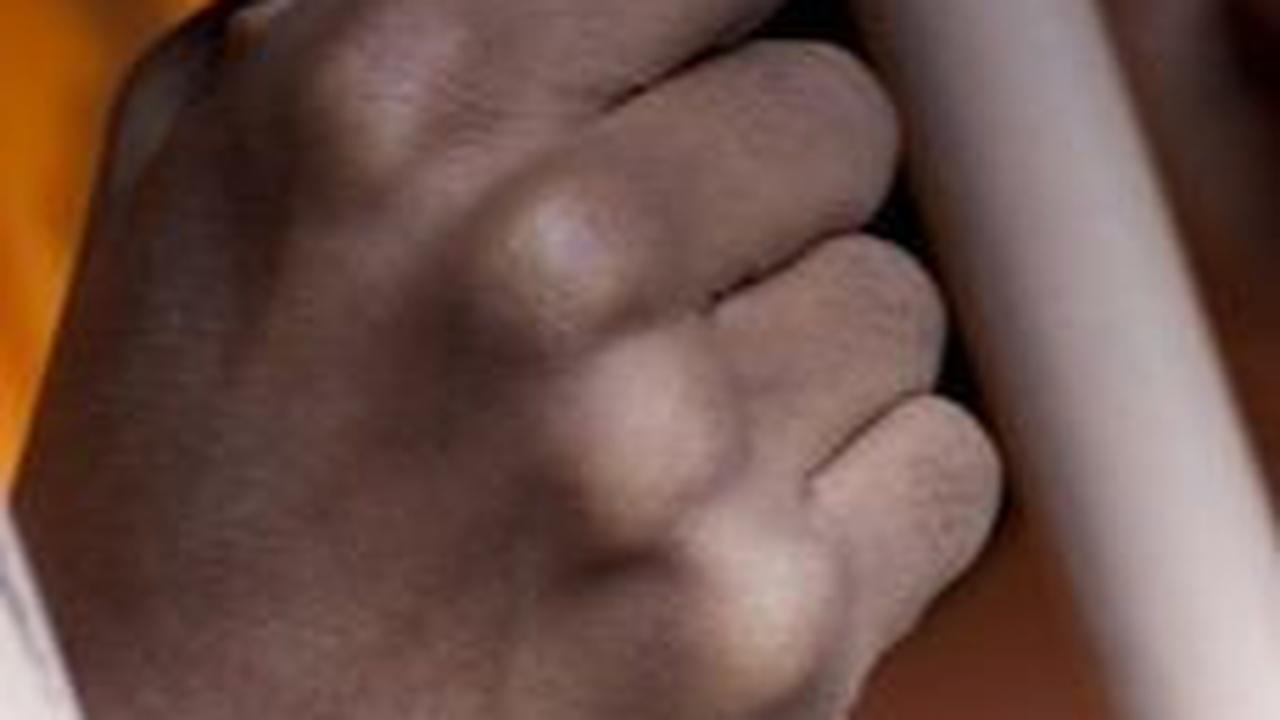 "Ancaman hukuman maksimal 15 tahun penjara," tegasnya.<br>