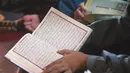 Tadarus massal Al-Qur'an merupakan kegiatan membaca Al-Qur'an secara berjamaah. (merdeka.com/Arie Basuki)
