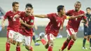 Setelah peluit tanda mulainya pertandingan berbunyi, Timnas Indonesia tampil dengan cukup berani bermain terbuka. Kubu sebaliknya, Timnas Thailand tampil dengan lebih efektif memainkan sekema serangan balik. (Foto: Dok. PSSI)