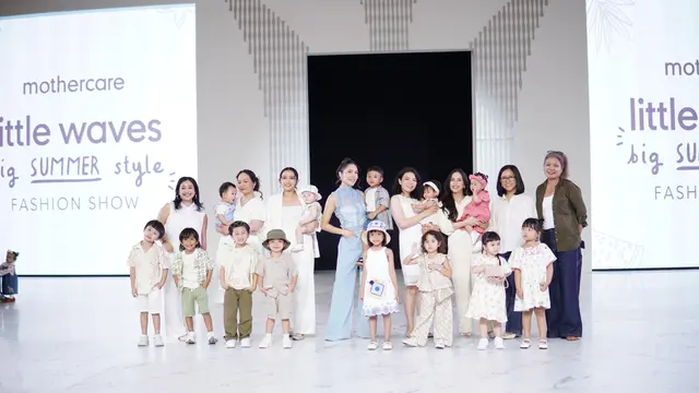 Claudia Setyohadi saat Mothercare meluncurkan koleksi musim panas yang dipamerkan di Fashion Nation. [Anisha/Fimela]