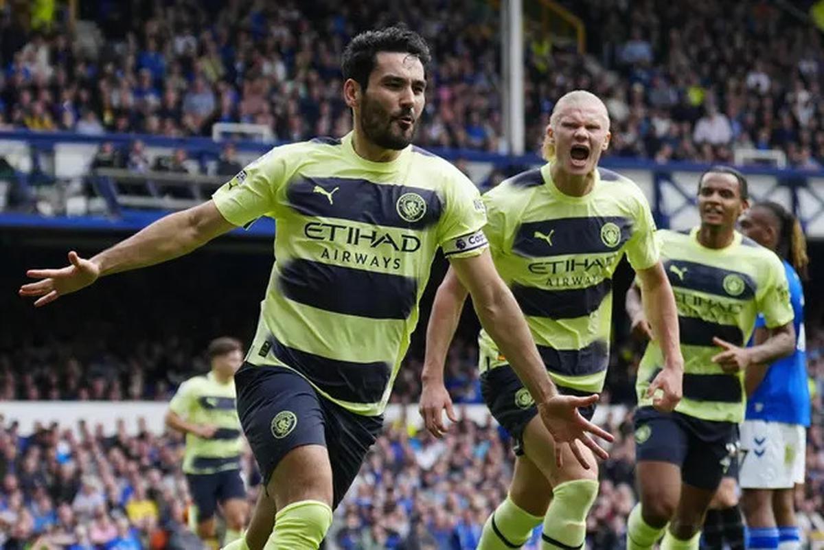 3 Pemain yang Bisa Gantikan Rodri di Man City: Untuk Sementara Bisa Maksimalkan 3 Orang Dalam