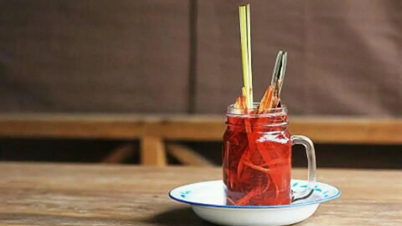 [Bintang] 7 Minuman yang Dahulu Sering Hangatkan Keseruan Malam Anak 90an