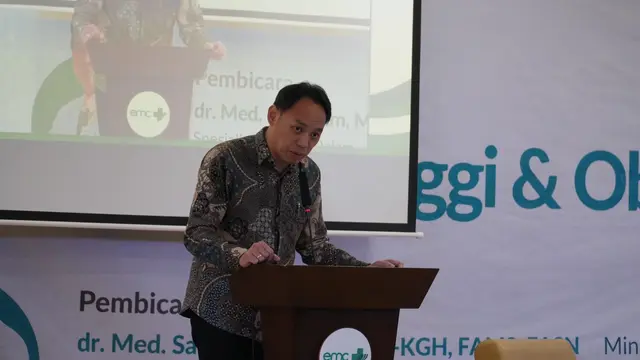 Di kesempatan itu hadir juga Hospital Director RS EMC Grha Kedoya, dr. Henry Andrean, MHS (HA)., MARS., FISQua yang memberikan sambutan.