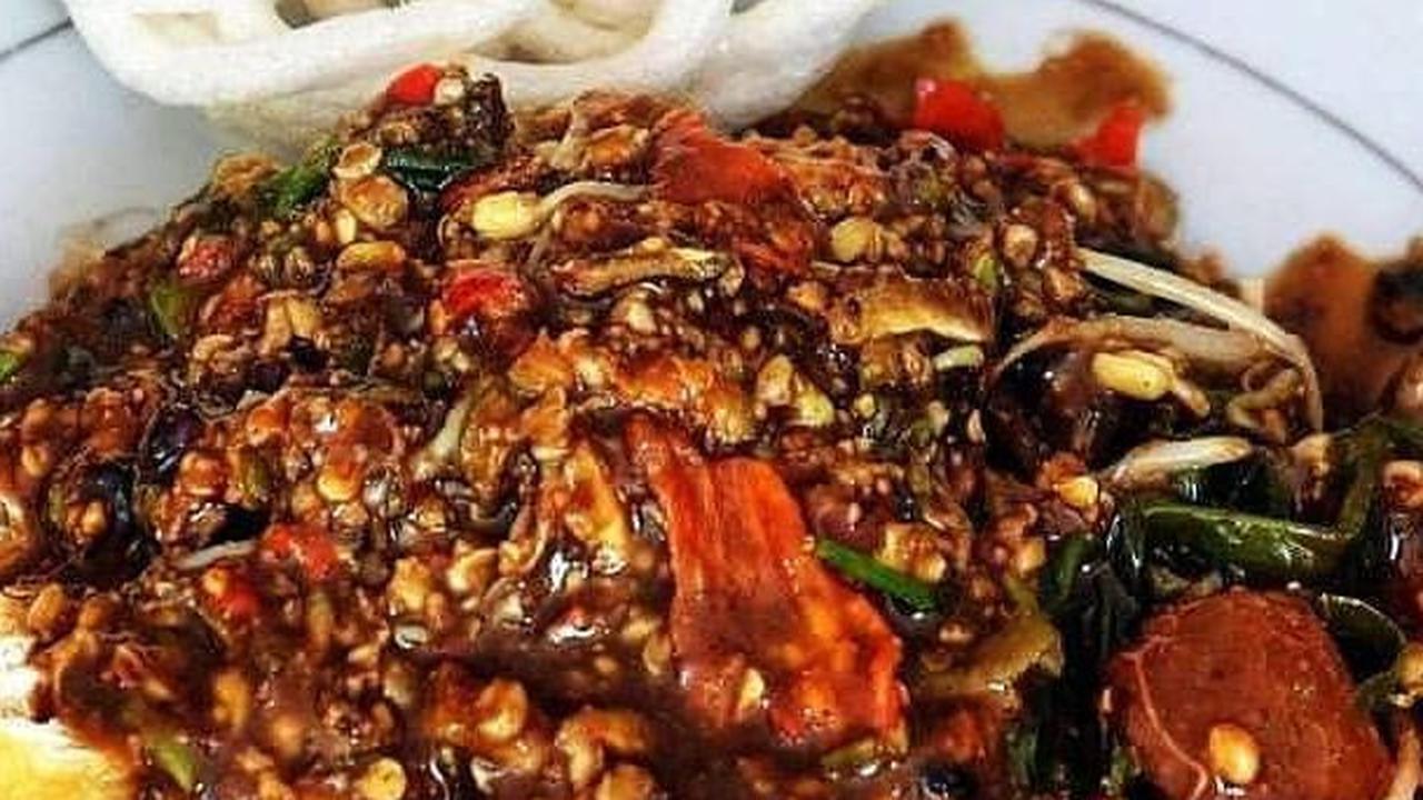 Mencicipi Rujak Cingur Legendaris Favorit Cawapres, Lebih dari 30 Tahun Jualan Rasanya Bikin Nagih