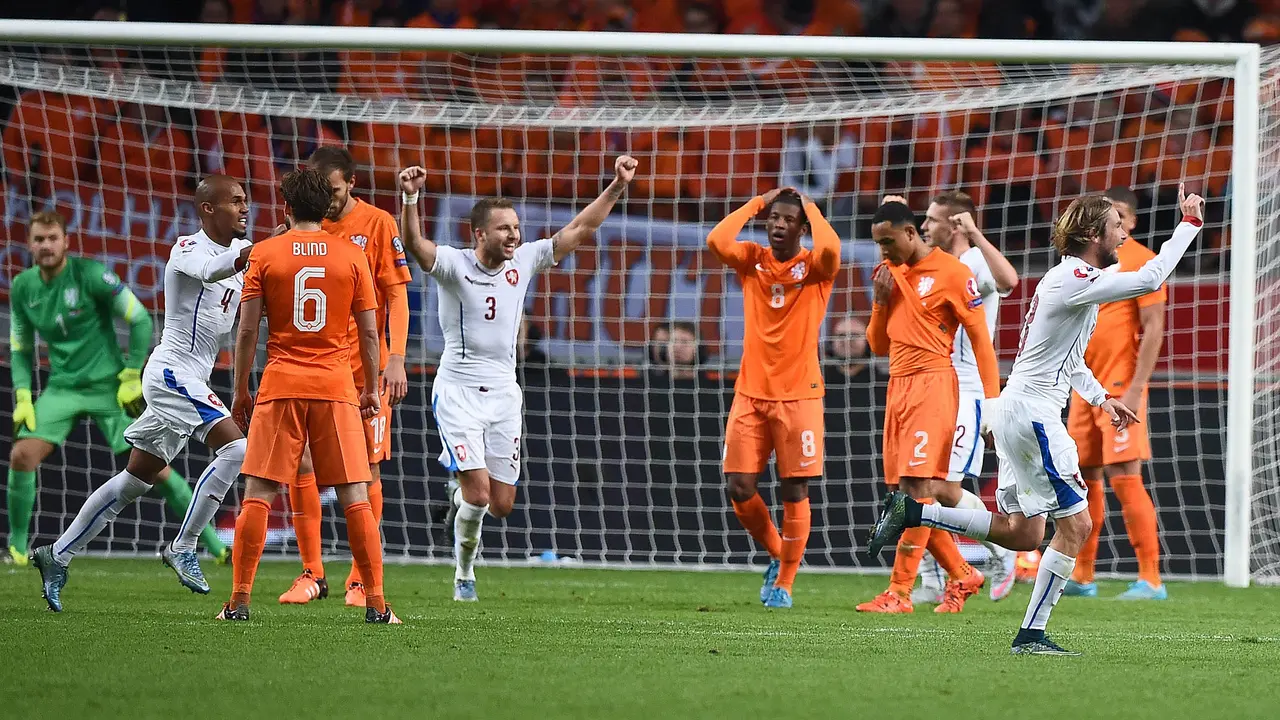 Belanda vs Ceska