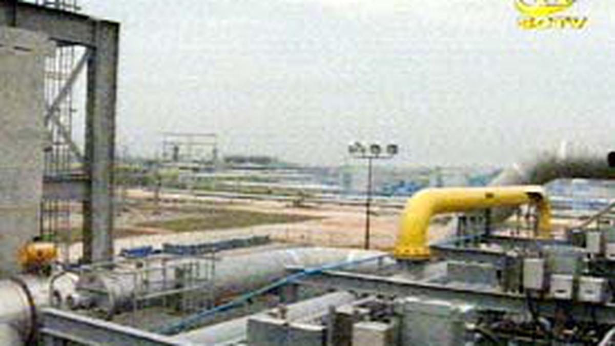 Produksi Minyak PT Caltex Melorot