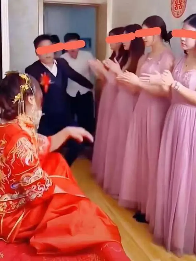 Kocak, Pria Ini Terkejut saat Lihat 4 Mantan Pacar Jadi Pengiring Pengantin Sang Istri