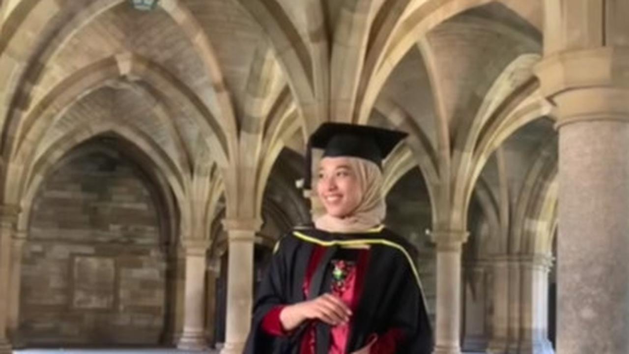 Wanita Ini Bagikan Pengalamannya Masuk S2 di UK yang Inspiratif, Seleksi Essay hingga Kuliah Hanya 1 Tahun