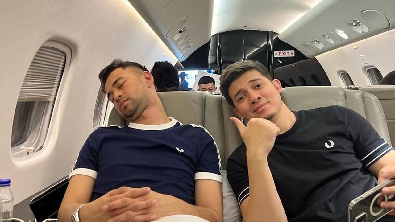 Seperti yang diketahui, Raffi Ahmad dan Irwansyah telah menjalin persahabatan sejak lama, sering kali menghabiskan waktu bersama dalam berbagai kesempatan.<br>