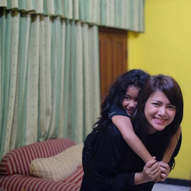 7 Momen Kebersamaan Wina Natalia dengan Leticia, Anak Sheila Marcia dan Anji