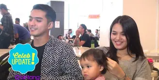 Ricky Harun perkenalkan anak-anaknya pada berbagai kegiatan.