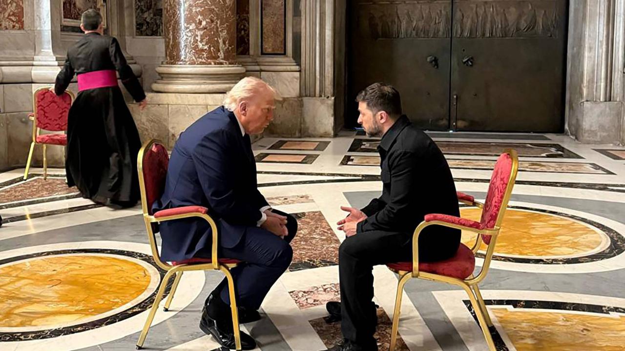 Donald Trump dan Zelensky bicara empat mata jelang upacara pemakaman Paus Fransiskus