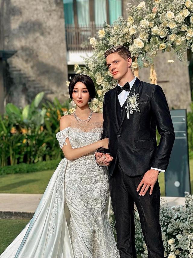 6 Momen Pertunangan Lucinta Luna dan Kekasih, Digelar di Bali Bak Pernikahan