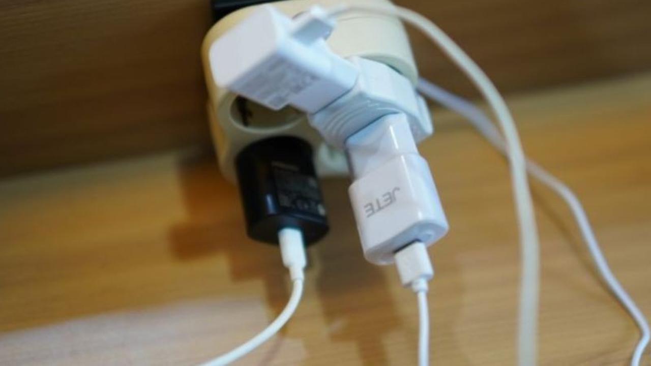 PLN Pastikan Api Misterius di Seyegan Bukan Akibat Korsleting Listrik