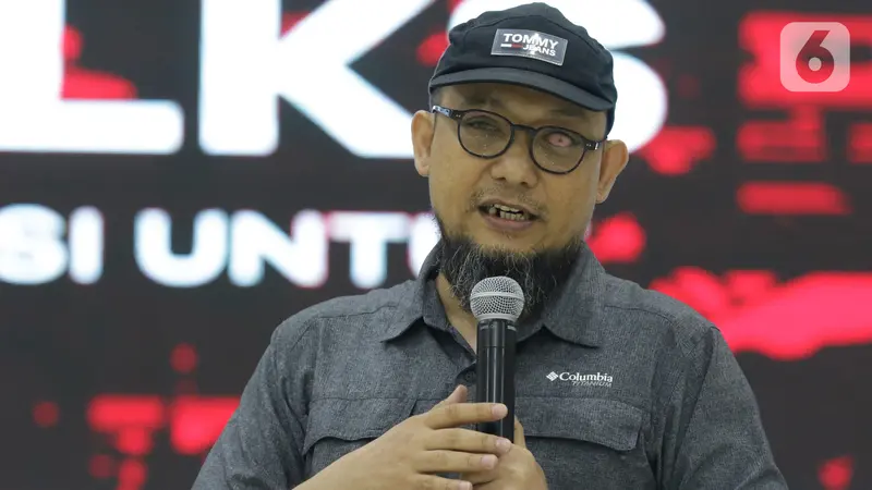 Penampilan Novel Baswedan Saat Jadi Pembicara Pada Gathering Nasional Turuntangan