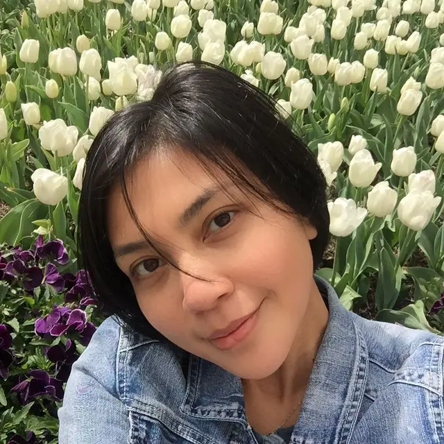 6 Potret Terbaru Lusy Rahmawati Eks AB Three, Menetap di Australia